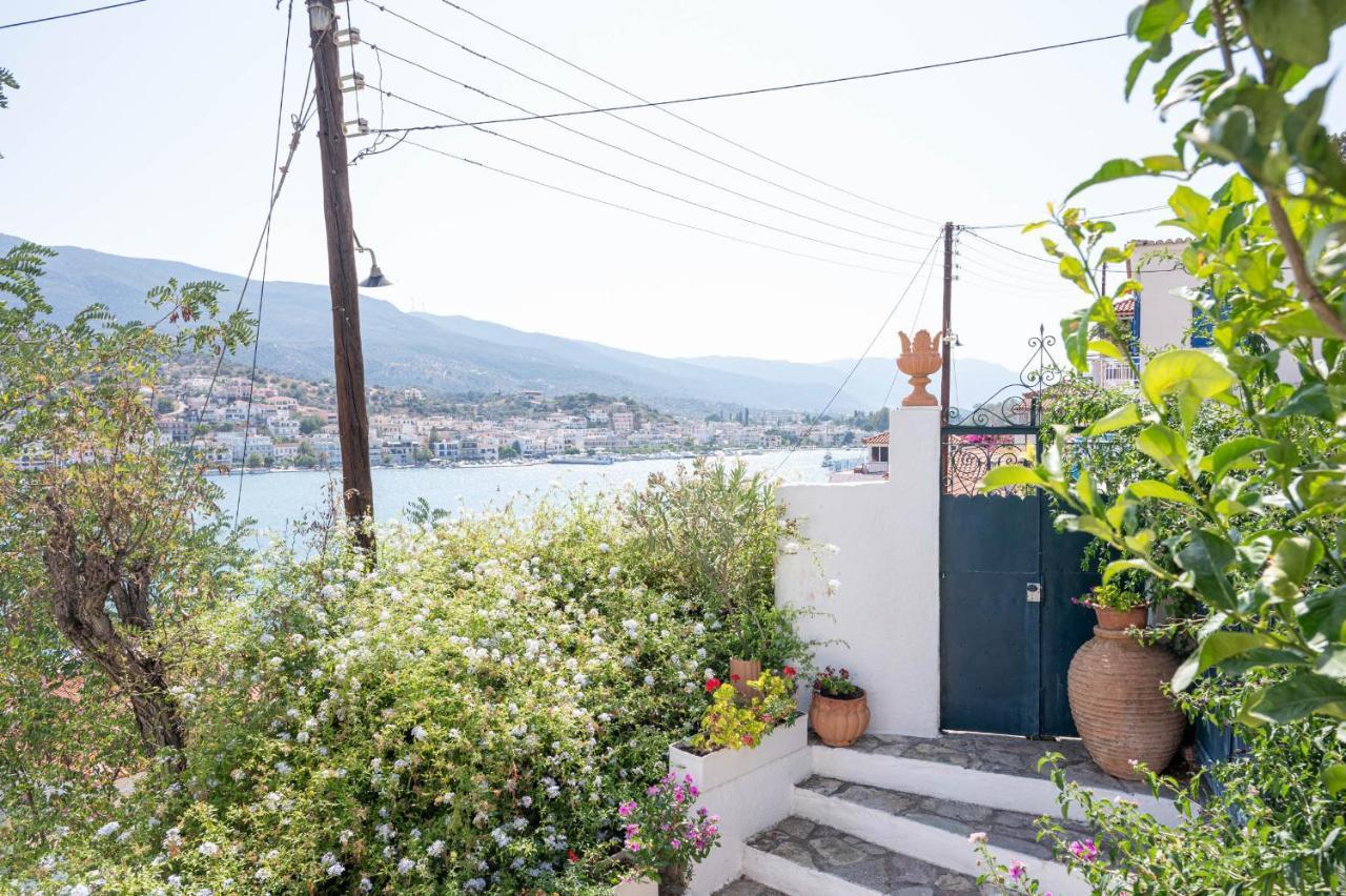 Traditional House Under The Clock Tower With Sweet View Poros Town Ngoại thất bức ảnh